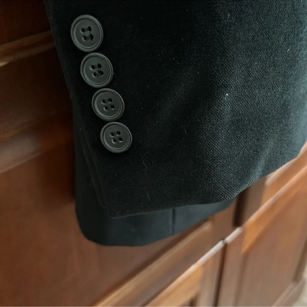 Calvin Klein Men's Black Velvet Sport Coat from Macy’s NWT